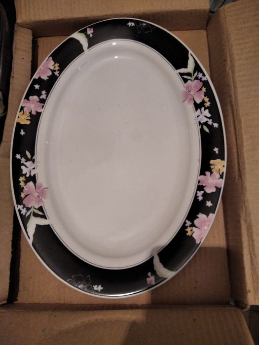 Сервиз столовый на 6 персон