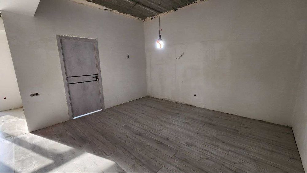 Srochniy novostroyka sotiladi