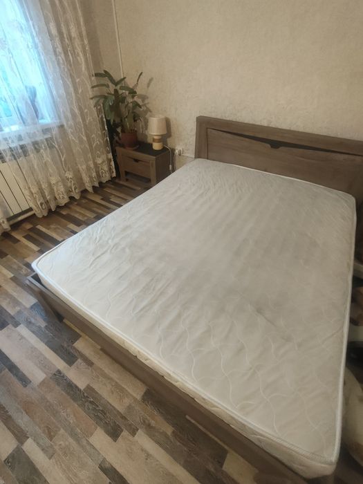 Продам матрас б/у