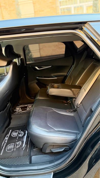 kia ev6 toliq elektr holati yaxshi.