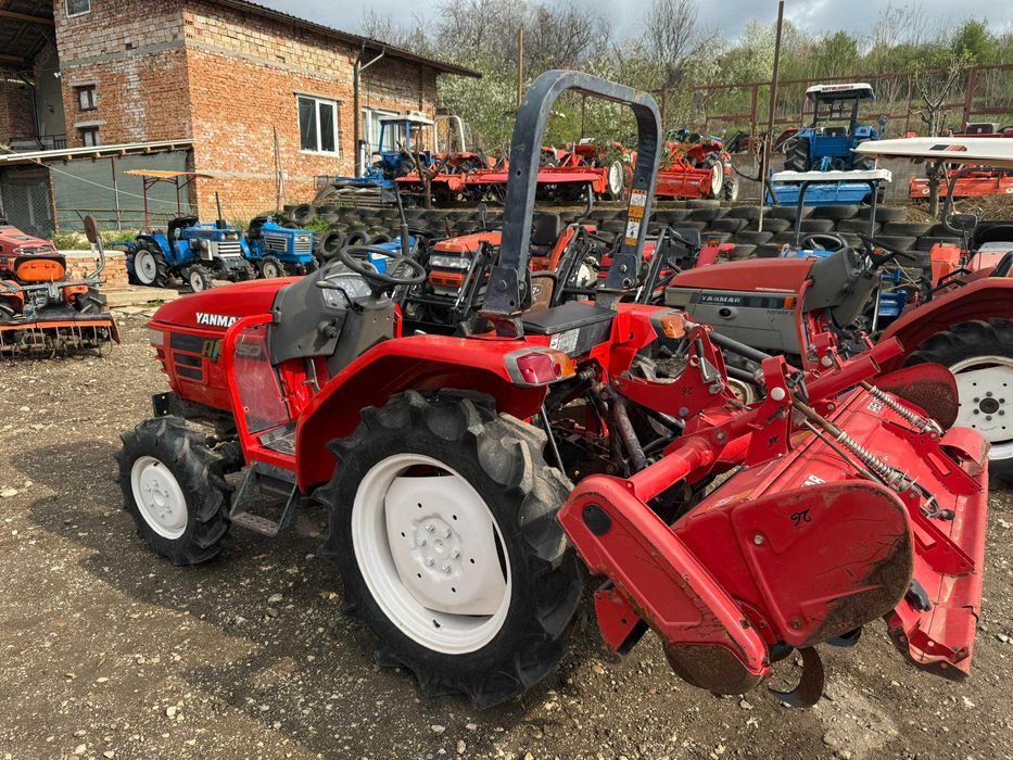 Трактор YANMAR AF250 4x4