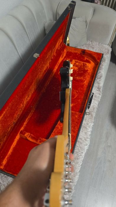 Fender stratocaster usa