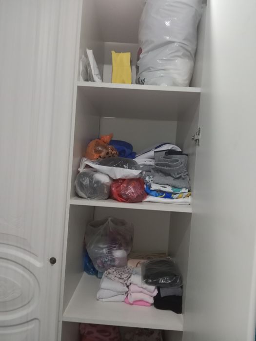 Продам шкаф в детскую