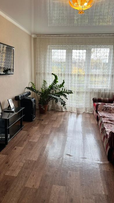 Продаю 3х комнатную