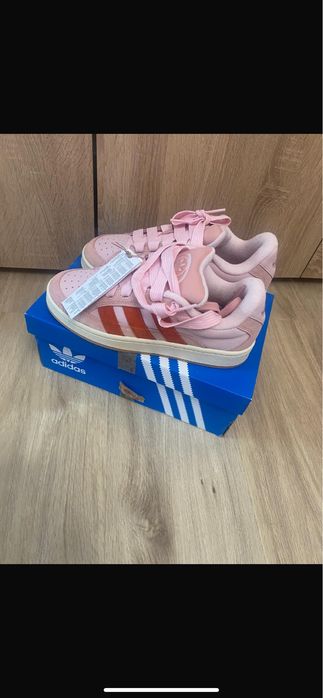 Adidasi dama Campus Gazelle nr 40 noi