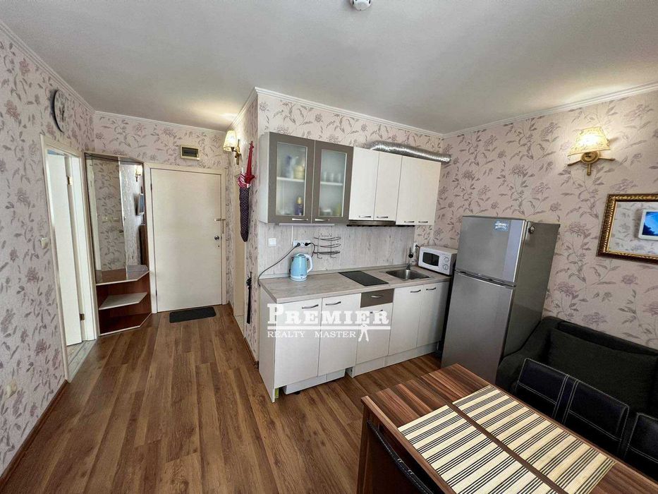 Продава се Двустаен апартамент в Несебър - 55 кв.м за 1219 €/кв.м - Снимка #2