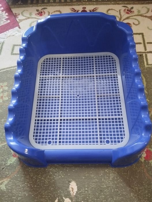 Продам лоток- туалет для собак.