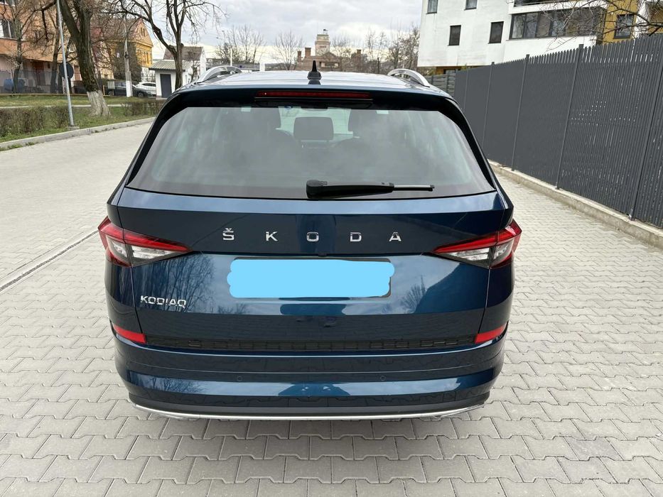 Skoda Kodiaq 2.0 TDI DSG L&K / 2021 / 7 LOCURI