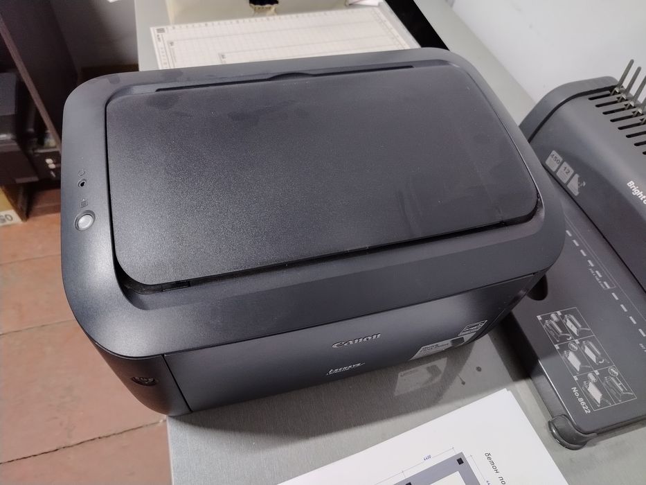 Принтер лар сотилади. Epson l805 epson l456 canon 6030