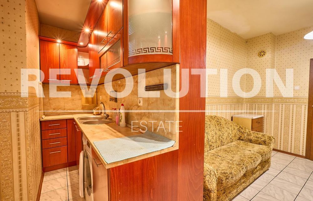 Дава се под наем Тристаен апартамент в Пловдив, Кършияка - 78 кв.м за 381.99 € - Снимка #1