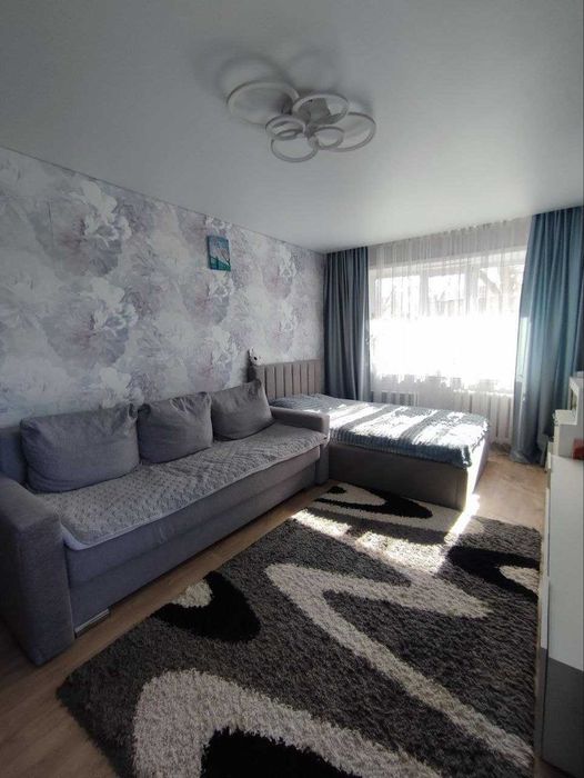 Продам двушку ДК Строитель с ремонтом