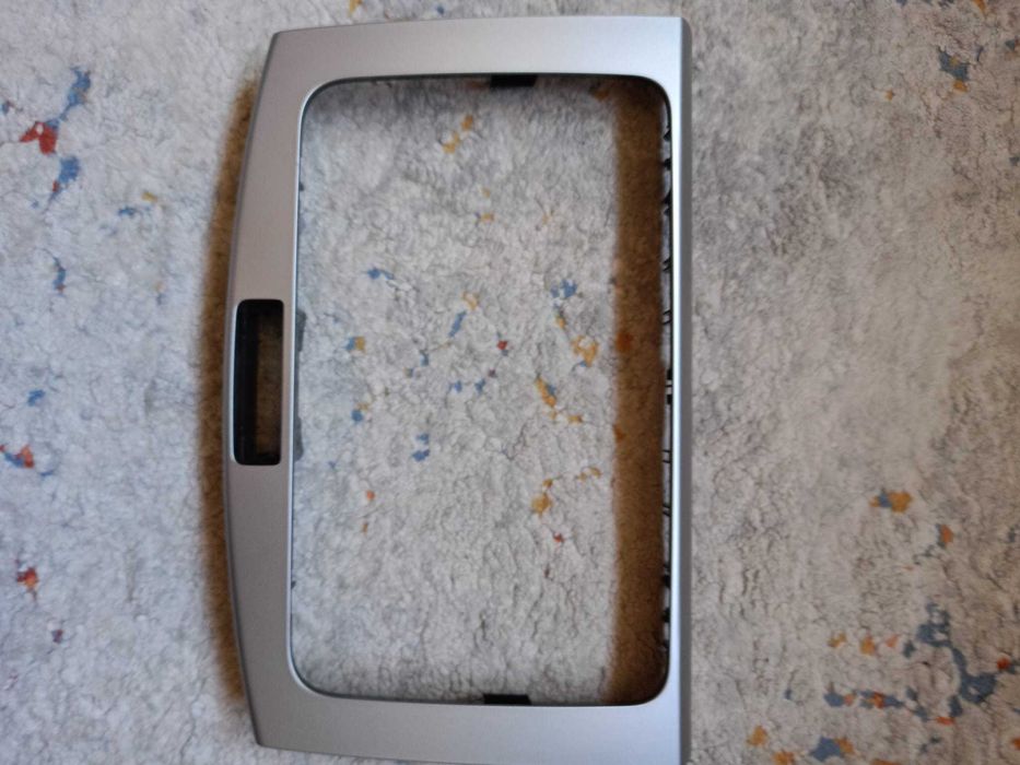 Radio CD Player original Volkswagen Passat B7