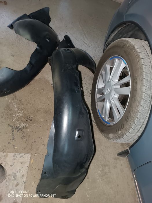 Продаю автозапчасти