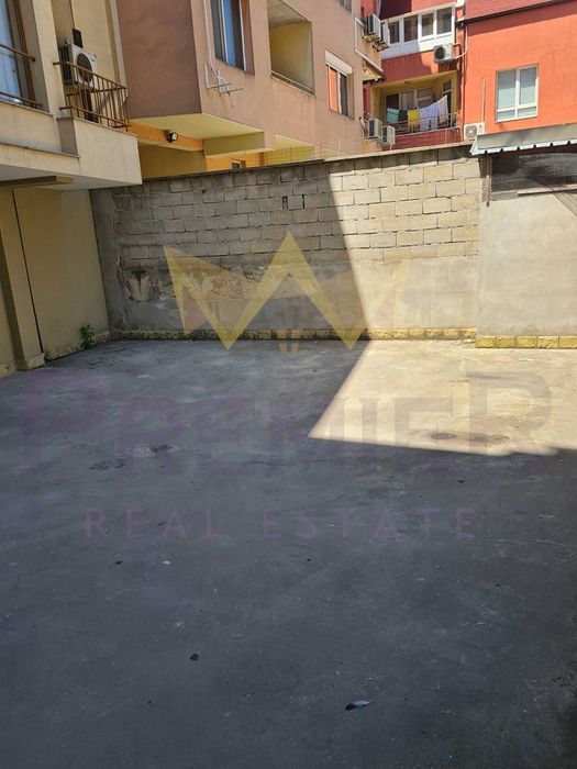 Гараж в Варна-Цветен площ 15 цена 15000