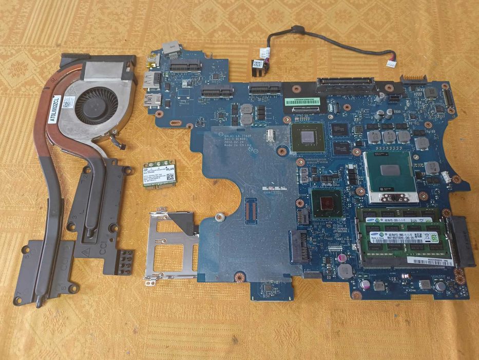 Elemente Dell Latitude E6530