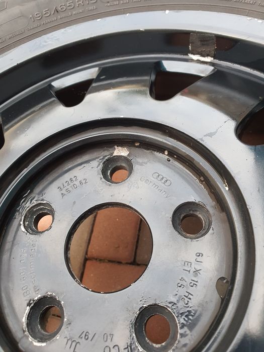 5x112 Vand 2 jante "15 originale Audi A4 B5 cu cauciucuri de vară bune
