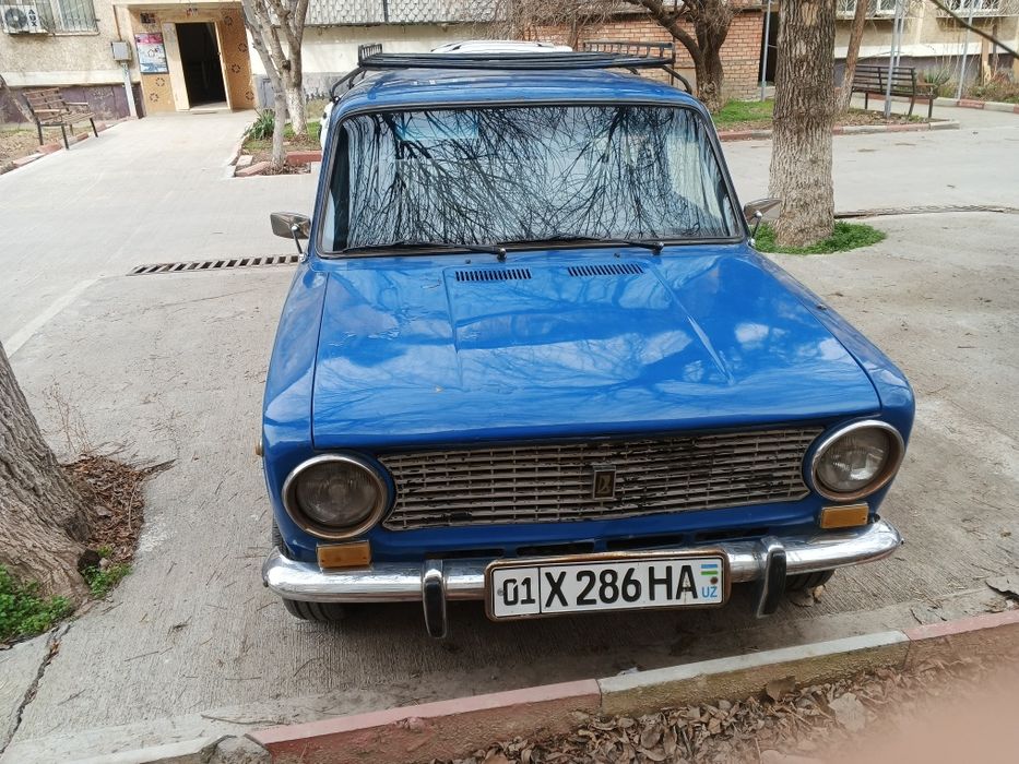 Продам машину VAZ 2102