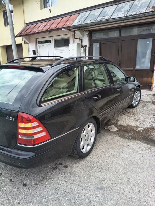 Se vinde Mercedes c class break