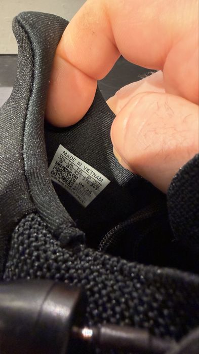 Adidas Ultraboost 20 , originali , noi , cutie ( marime 42.2/3 )