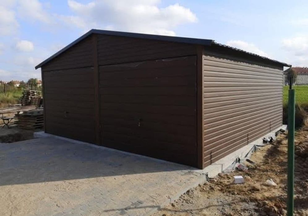 Vând garaje auto din panouri