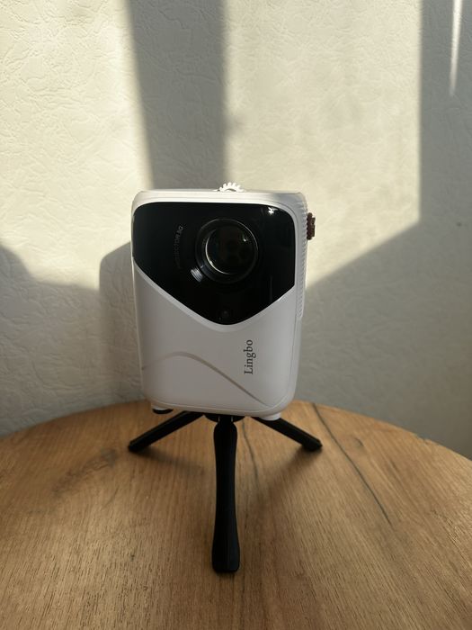 LINGBO Проектор, 1LCD, белый