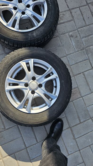 Продаётся колесо в сборе