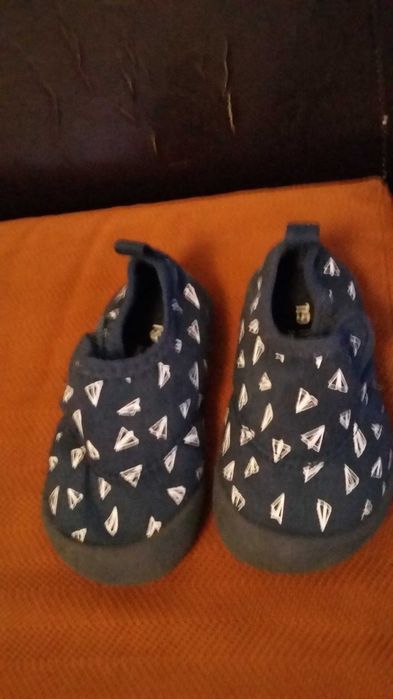 Incaltari interior / exterior, primii pasi