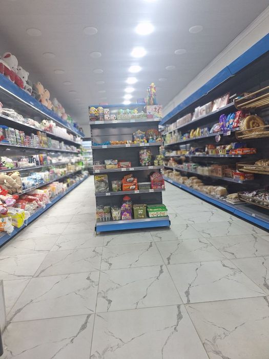 Farxod savxos 6 sotix xovli sotiladi