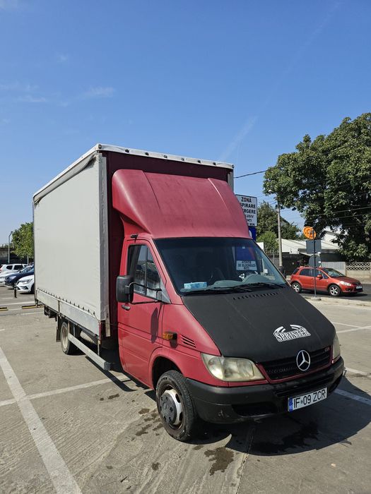 Vând Mercedes Sprinter