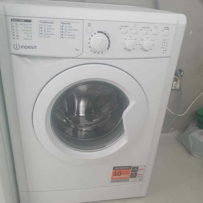 Пералня Indesit 7 кг