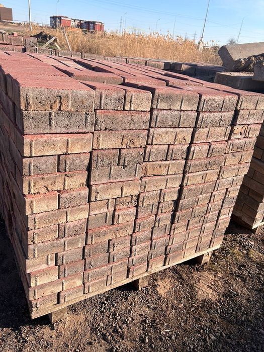 Продам брусчатку 300 м.кв