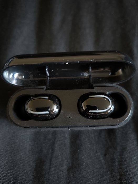 HBQ-Q32 безжични слушалки