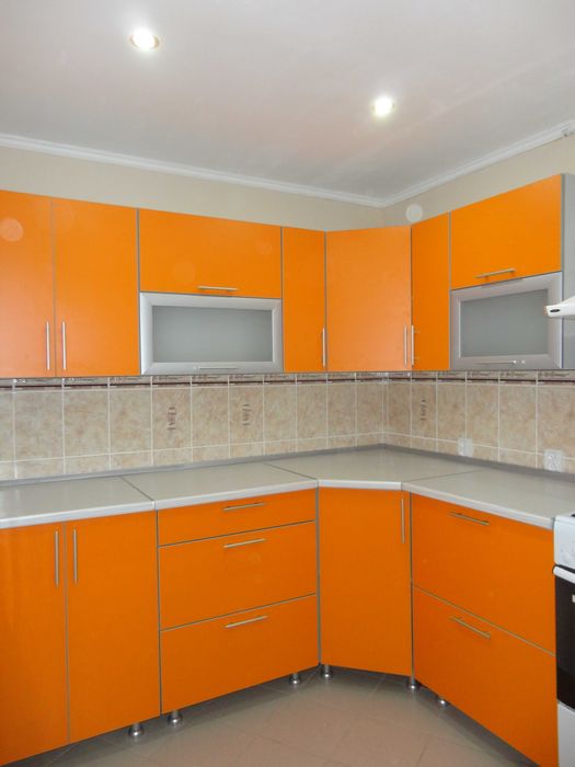 Кухонные гарнитуры