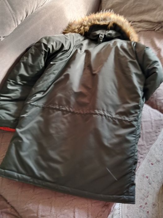 Мужской пуховик зимний.
