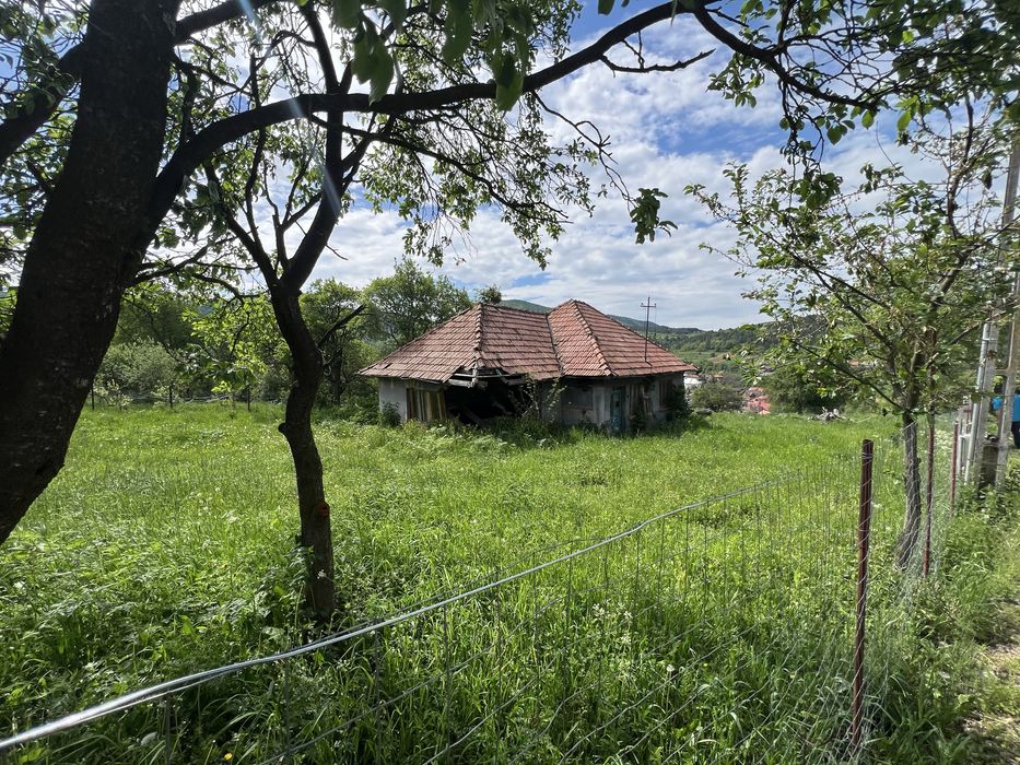 Teren 1260mp+ Casa, Sat agarbiciu 25km de Cluj
