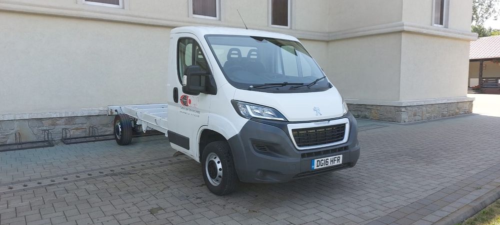 Peugeot Boxer din 2016 motor 2.2 diesel Volan pe dreapta Anglia