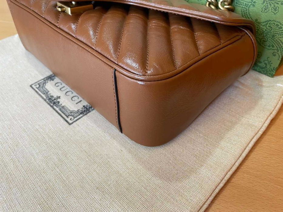 Чантa Гучи Оригинална Златна Дръжка GG Лого Marmont Кафява Кожа Gucci