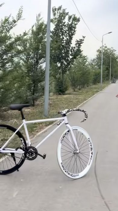 Привет всем продам велосипед