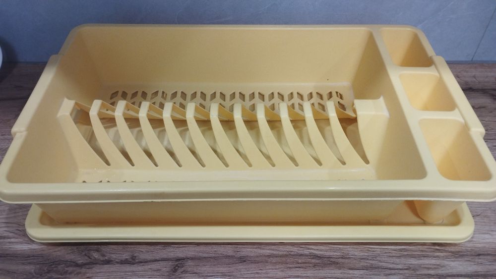 Продам сушилку из пластмассы