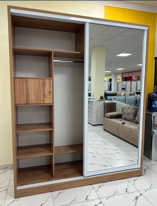 Мебель на заказ Шкаф-купе и в наличии