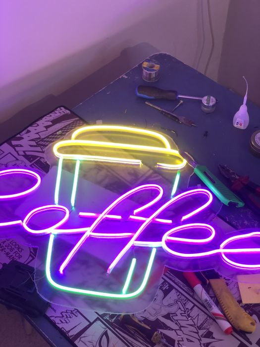 Неоновые вывески Алматы