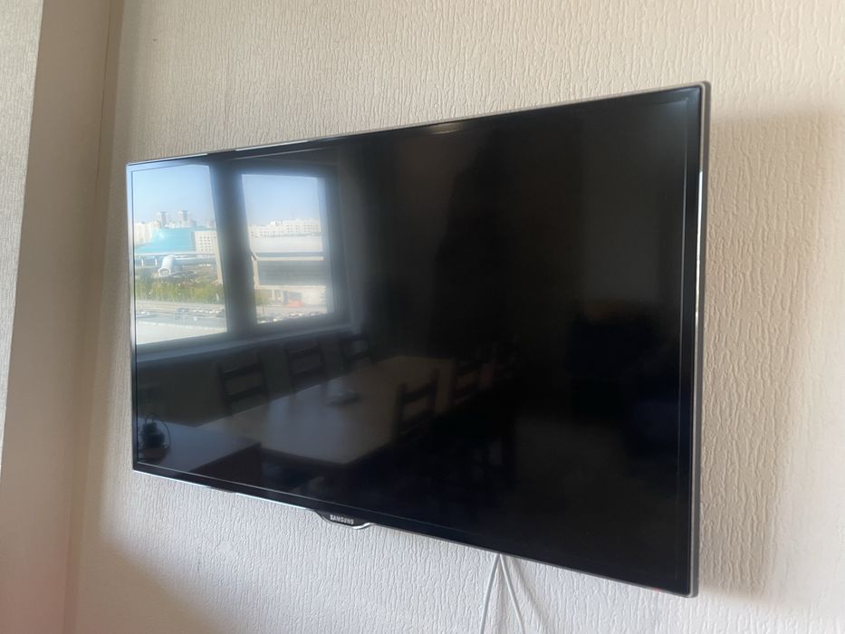 Samsung телевизор