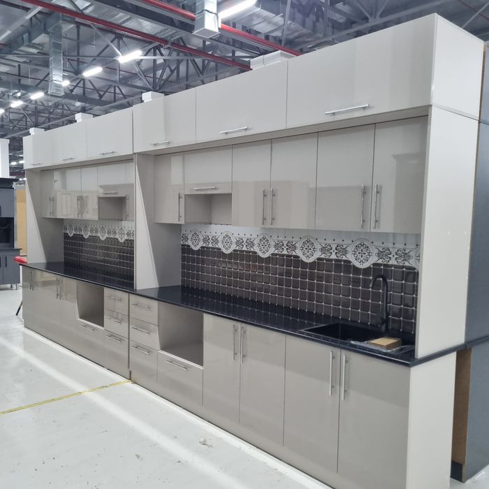 Oshxona mebellarni installation O'lchamda yasab beramiz.