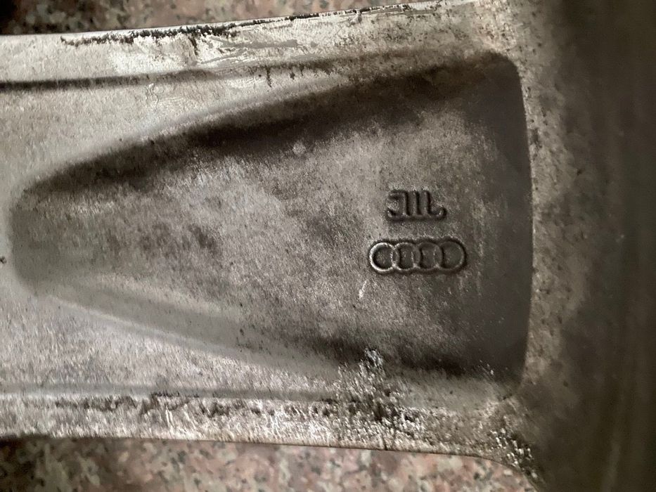 Ауди q7 джанти 20 цола