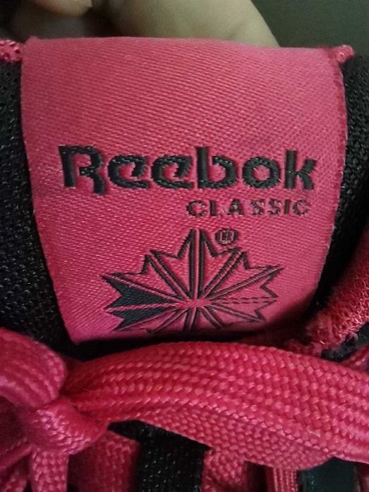 Боти ест.кожа 5th Avenue и оригинални цветни кецове  REEBOK