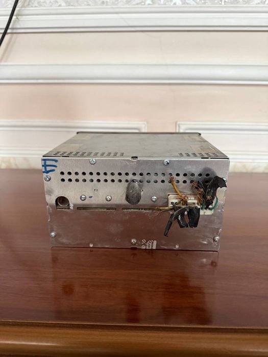 Magnitafon,CD pleer SOTILADI