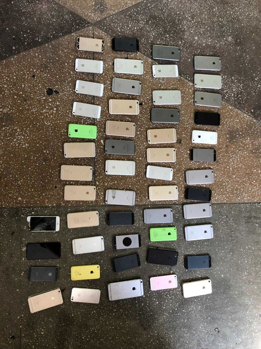 Lot  54x Apple Iphone 5 5c 5se 6 6s plus 7