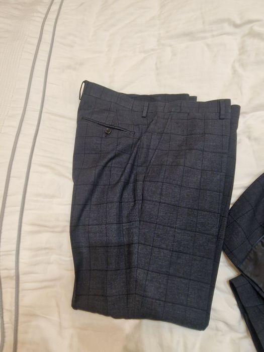 Костюм Dan John совершенно новый.