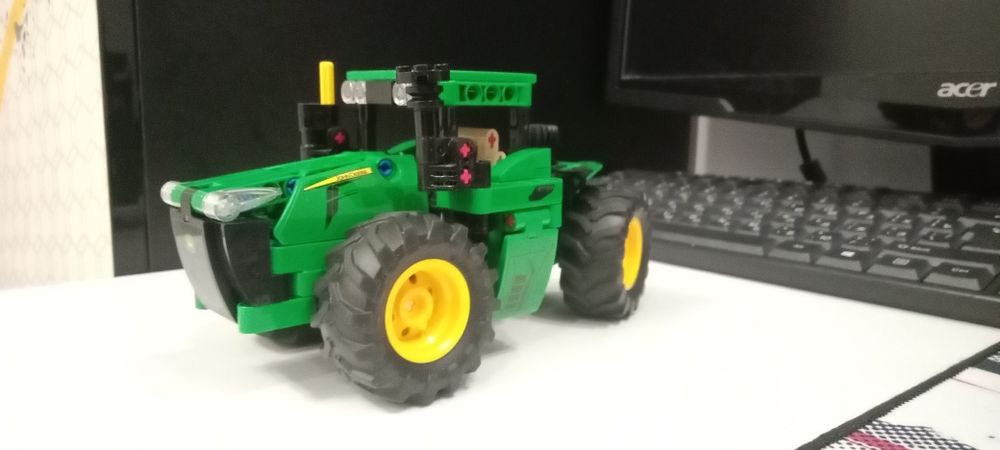 Придем лего техник