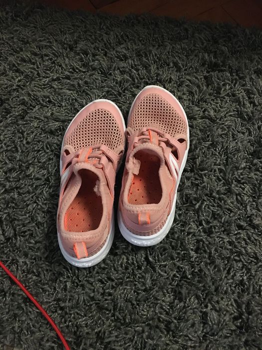 Детски обувки за момиче. Номер 30.